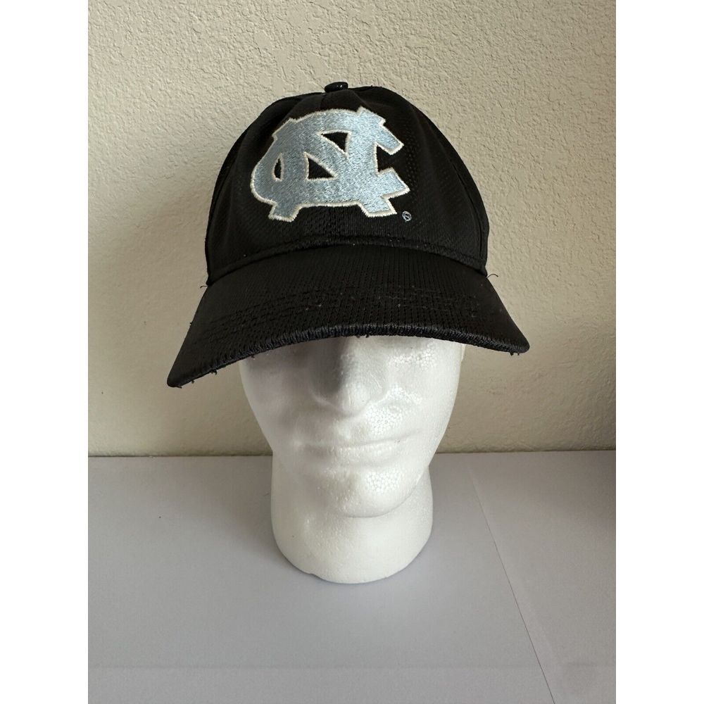 Vintage NCAA North Carolina Tar Heels Strapback Cap Hat 90s Big Play‎